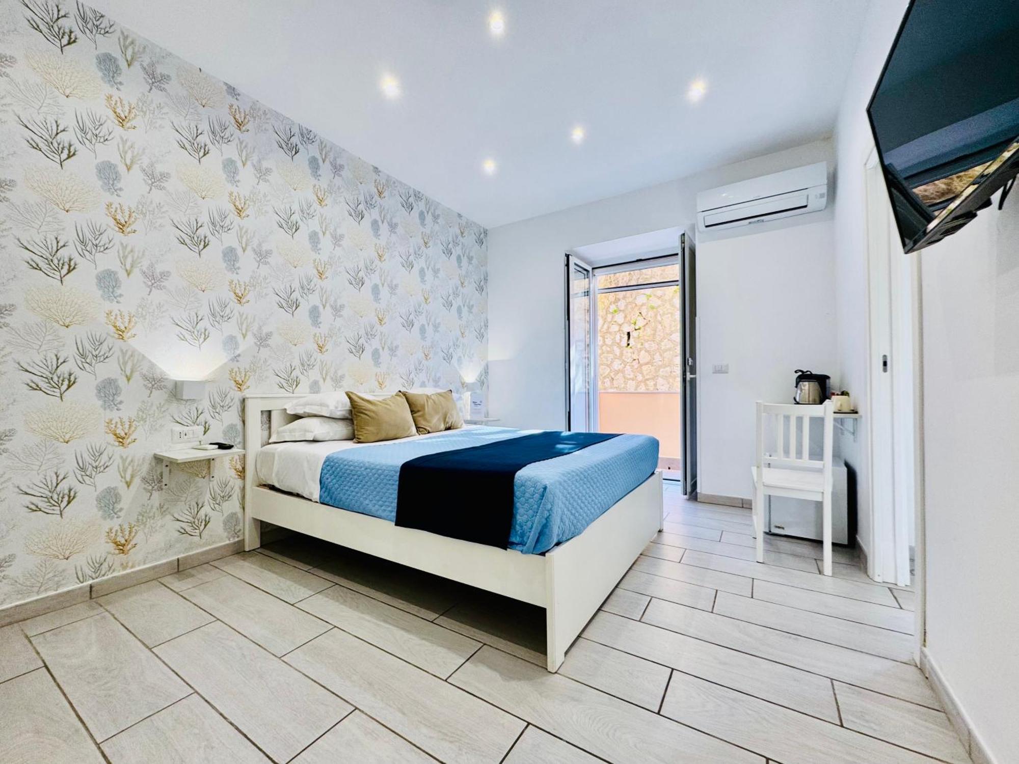 Yourhome - Blue Marina Rooms Sorrento Eksteriør bilde